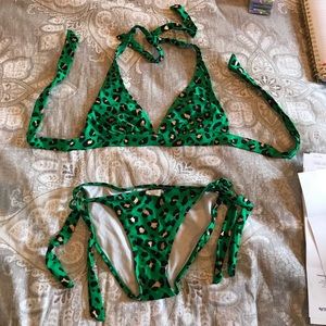 Extremely cute green bikini. Sz M